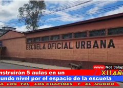 Construirán 5 aulas en un segundo nivel por el espacio de la escuela